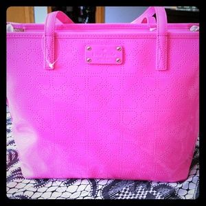 NWT Kate Spade tote! Hot Pink😚💗