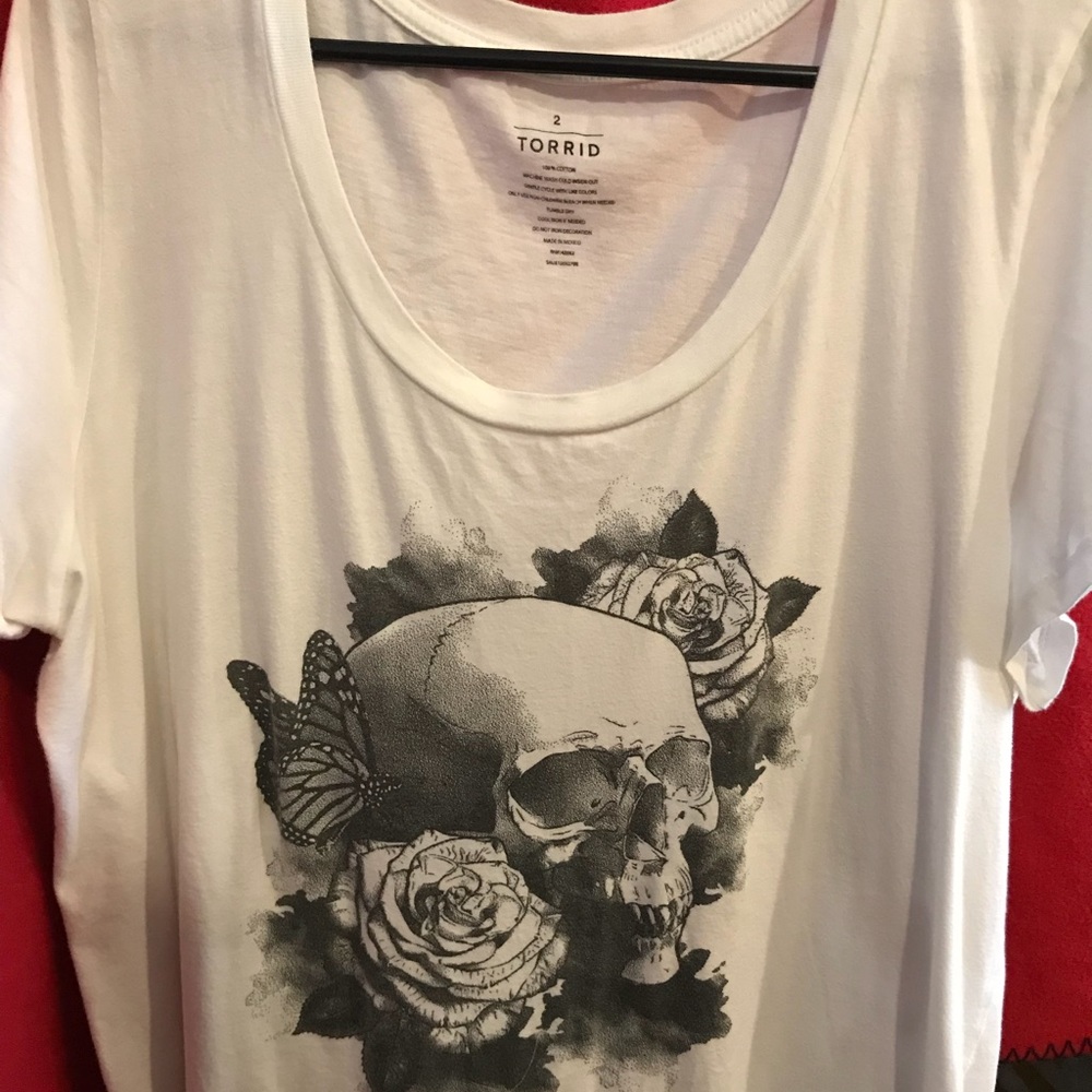 Skull T-shirt