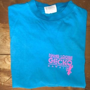 •vintage neon tee•