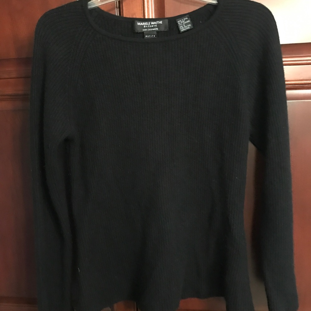 Women's petite black cashmere sweater