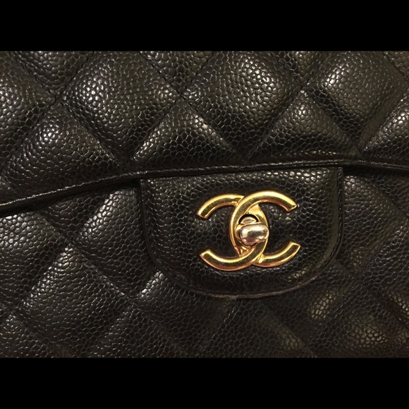Quilted Chanel Jumbo Handbag - Picture 2 of 8