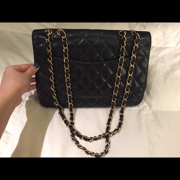 Quilted Chanel Jumbo Handbag - Picture 5 of 8
