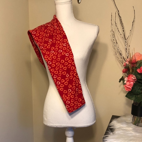 LuLaRoe Pants - LuLaRoe Hearts Leggings OS