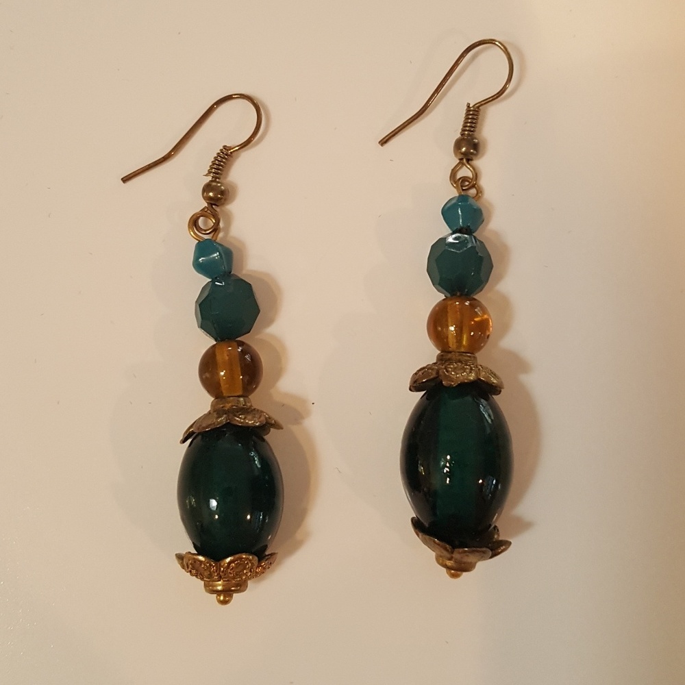 Dangle Earrings, Elegant Vintage Look