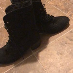 Black suede heel boots