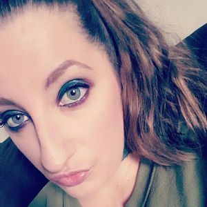 Meet your Posher, Lorna