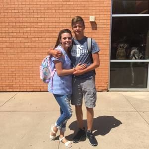 Meet your Posher, Maegan