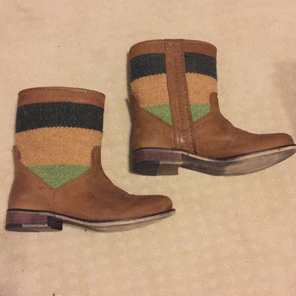 Seychelles brown boot
