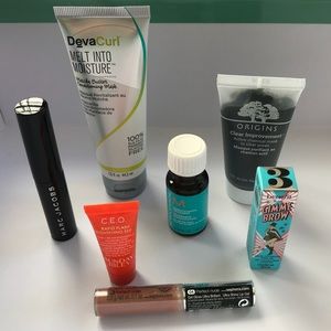 Deluxe Beauty Samples Bundle!
