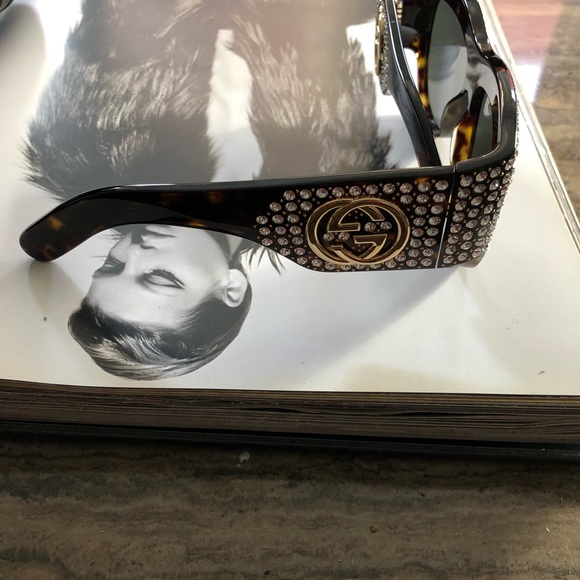 Brand new Gucci sunglasses 100% Authentic