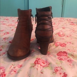 Steve Madden booties size 11