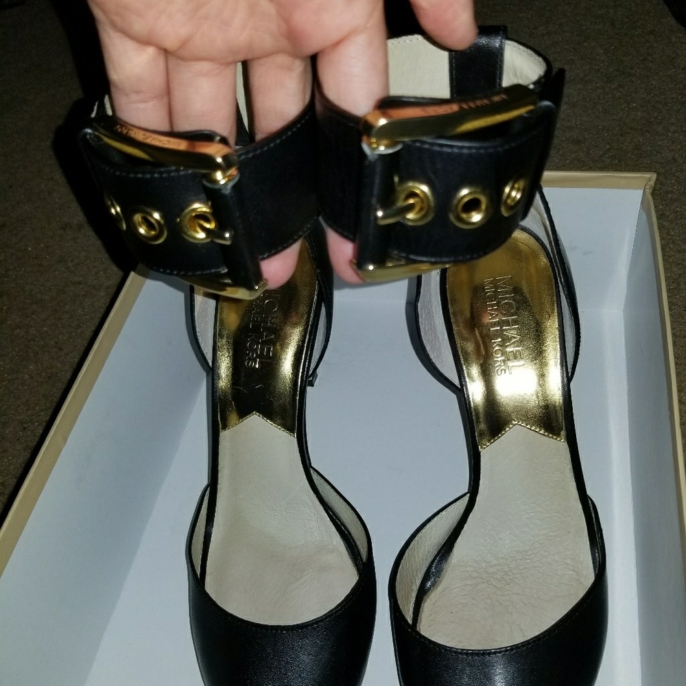Michael Kors Sexy heels