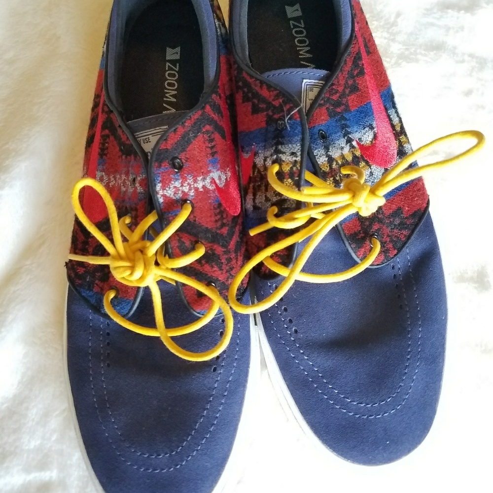 DEADSTOCK Nike Stefan Janoski