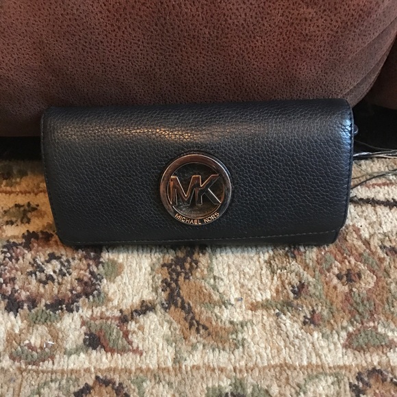 Michael Kors Handbags - MK Wallet