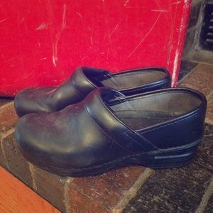 Dansko XP Slip resistant clog