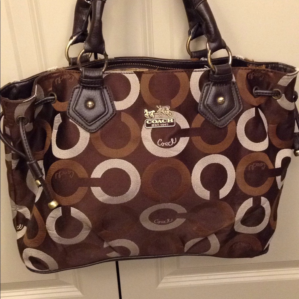 Coach shoulder bag