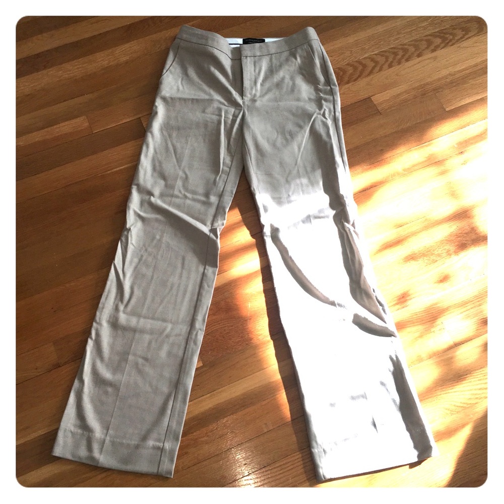 Khakis pants