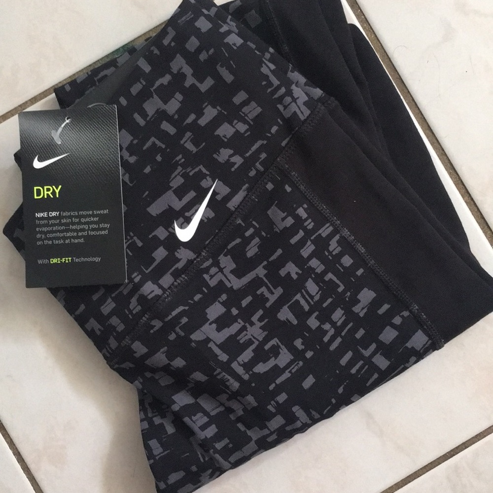 Nike leggings