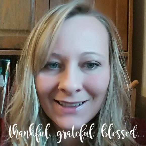 Meet your Posher, Donna - Picture 1 of 1