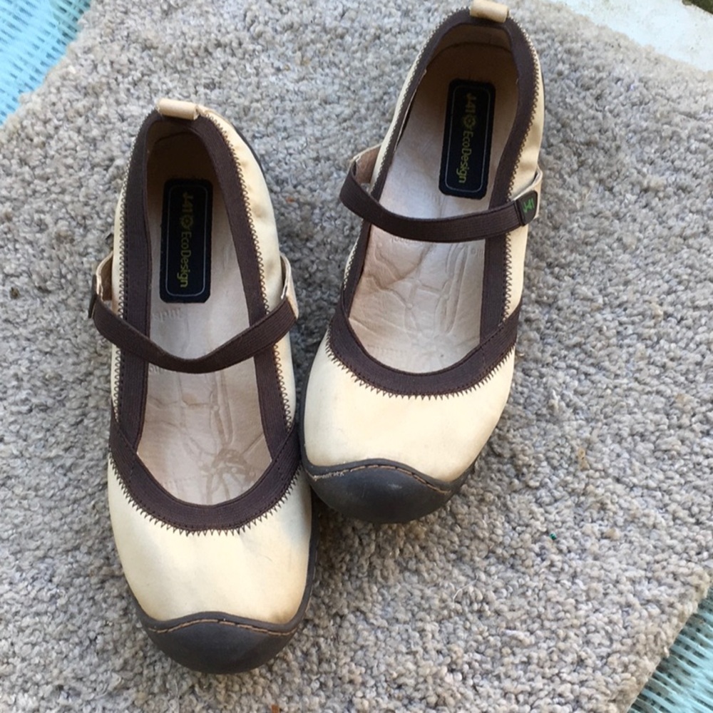 Jeep J-41 Mary Jane Ballet Flats Beige Brown Sz 8