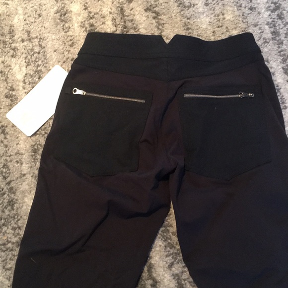 Lululemon better together pant size 4 - Picture 3 of 4
