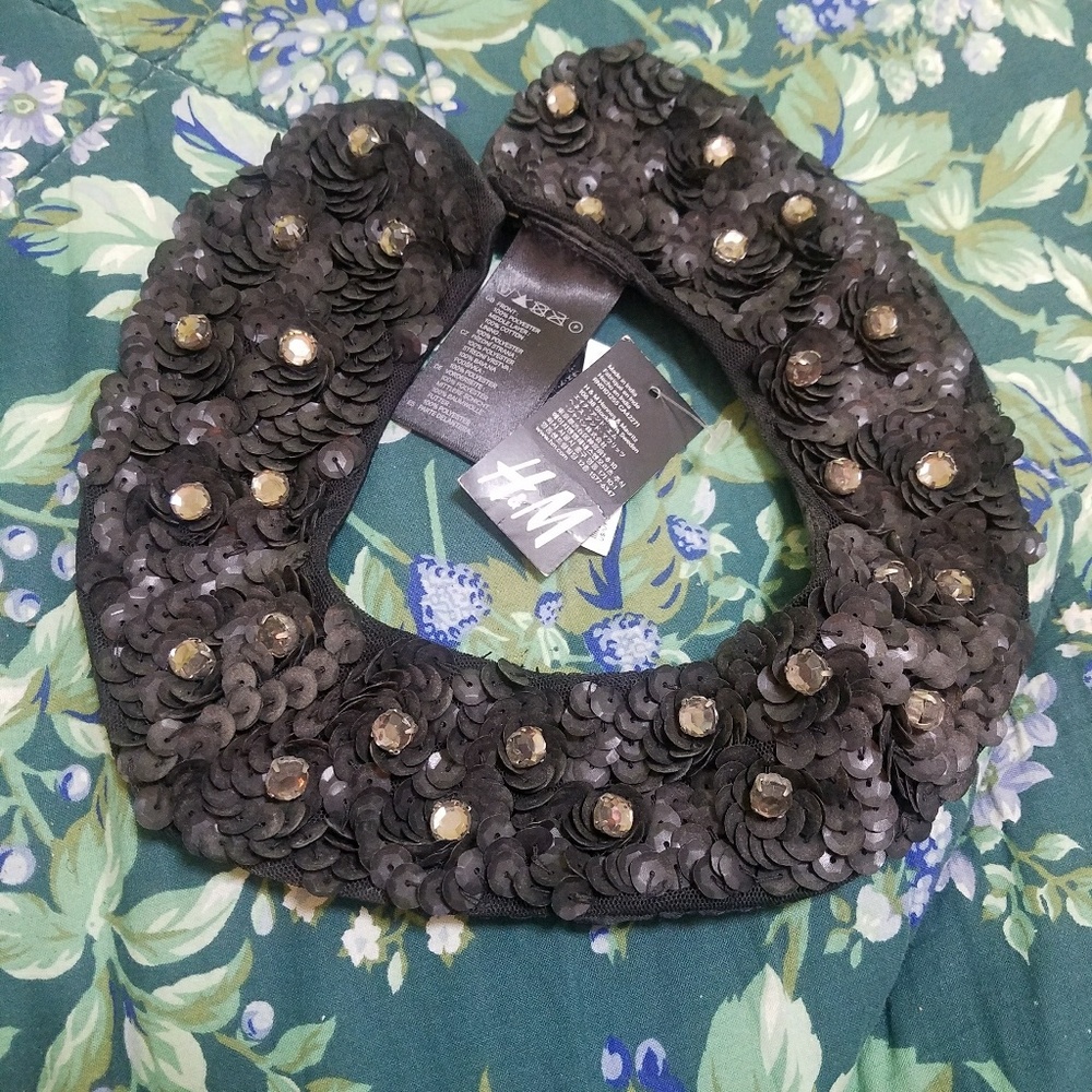 H&M necklace
