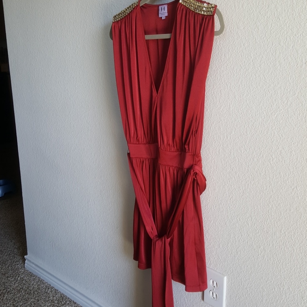 Woman's wear