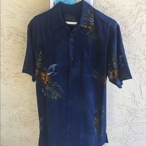 Men’s Short Sleeve Tommy Bahama’s Shirt Size Small