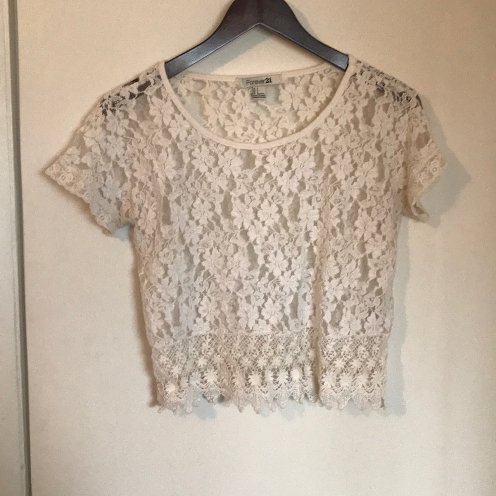 Crop top lace shirt