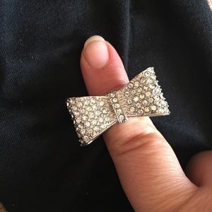 New **WHITE HOUSE BLACK MARKET Beautiful Ring