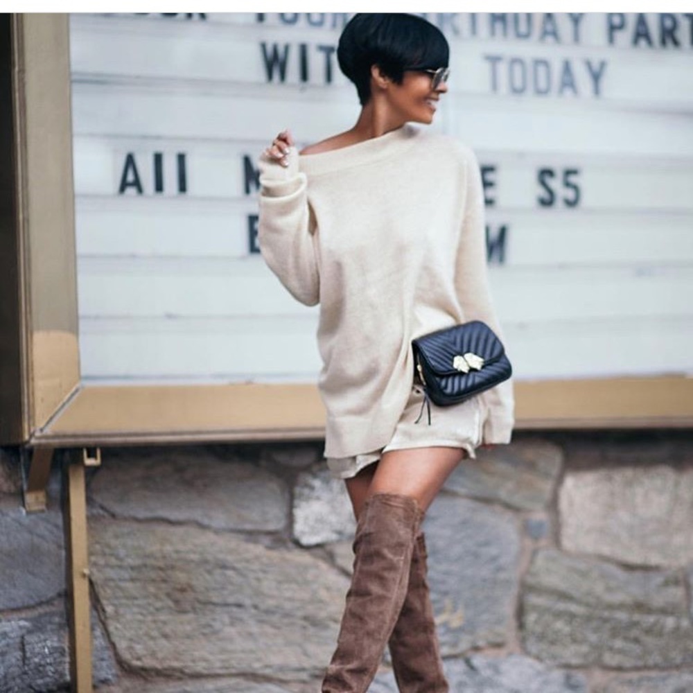 Meet your Posher, Raeshell