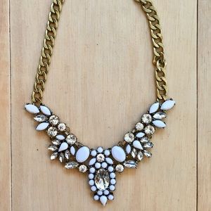 🎀 Statement Necklace 🎀
