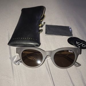 Quay / Kylie Jenner Sun Glasses