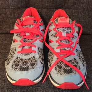 SIZE 8.5 NIKE PINK AND LEOPARD SHOES