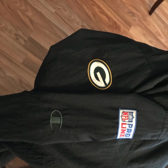 Vintage packers windbreaker - Picture 2 of 5