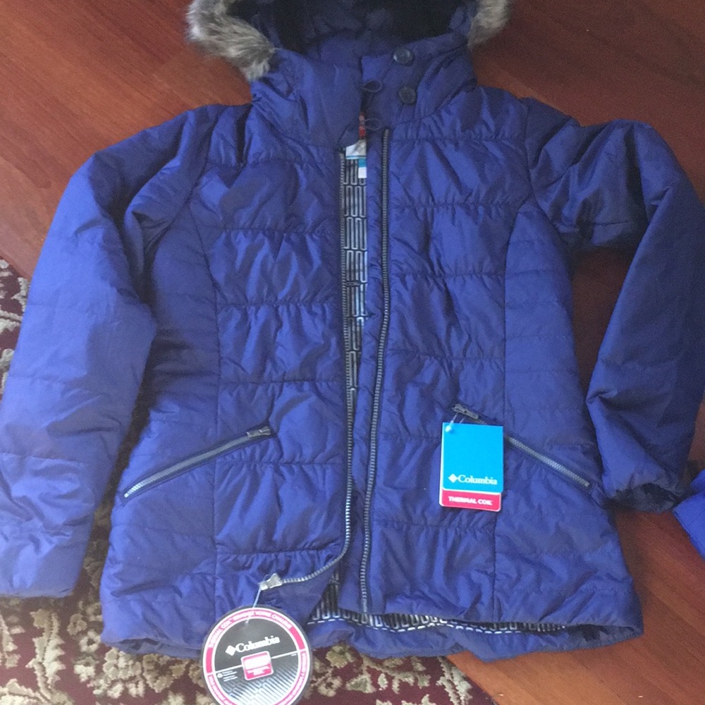 Columbia Jacket with fur hood