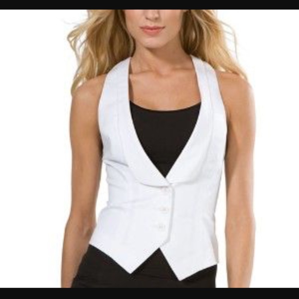 ⬇️ Express Tuxedo Vest! 🔥