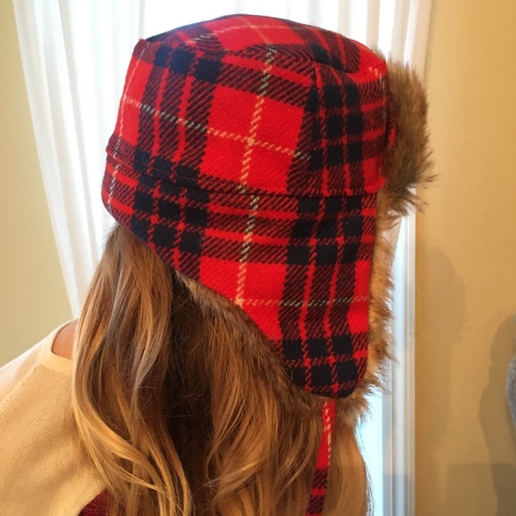 J crew Plaid and Fur winter hat ❄️ - Picture 3 of 5