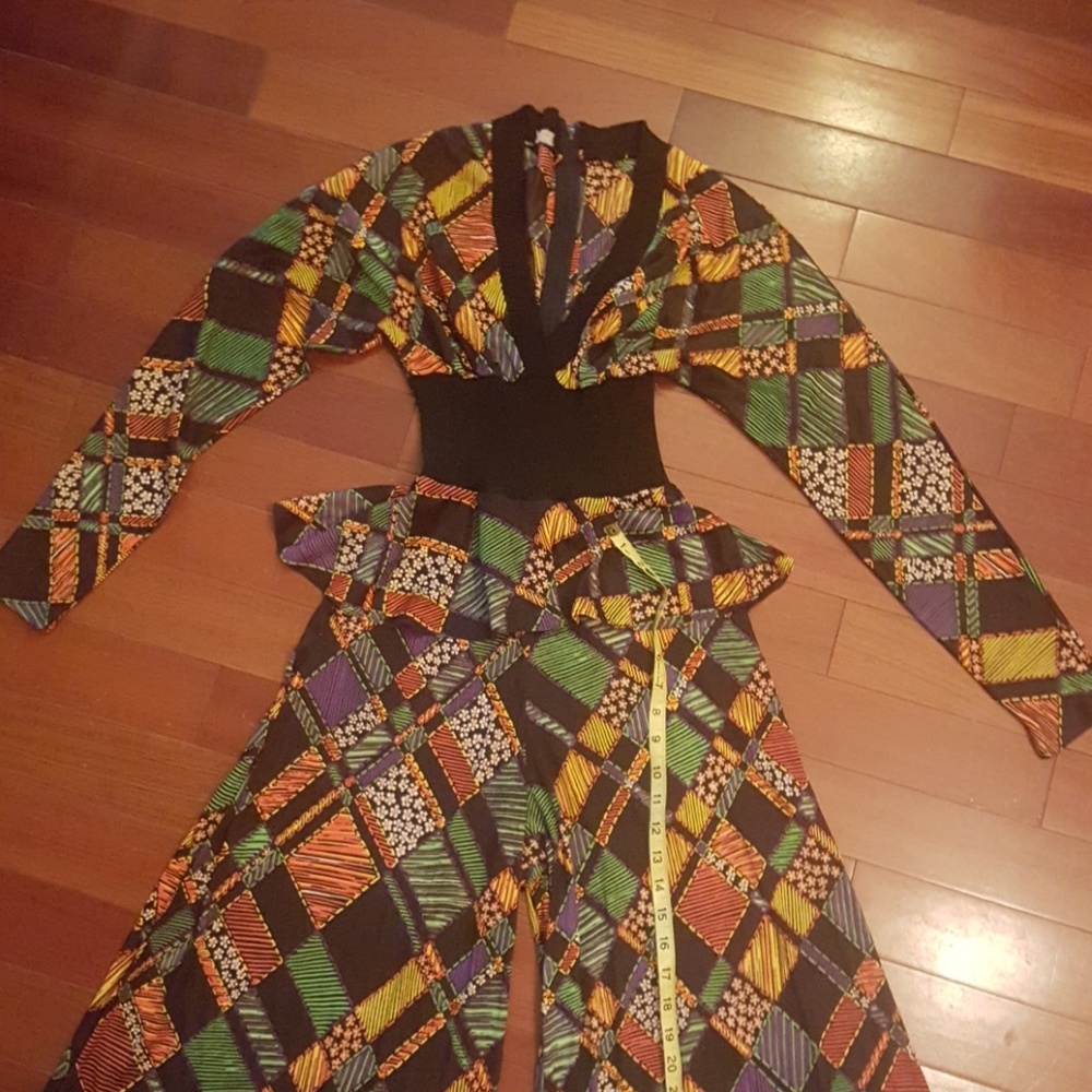 Vintage peplum jumpsuit.  Small-medium. - Picture 3 of 8