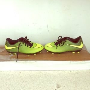Kid Nike soccer cleats