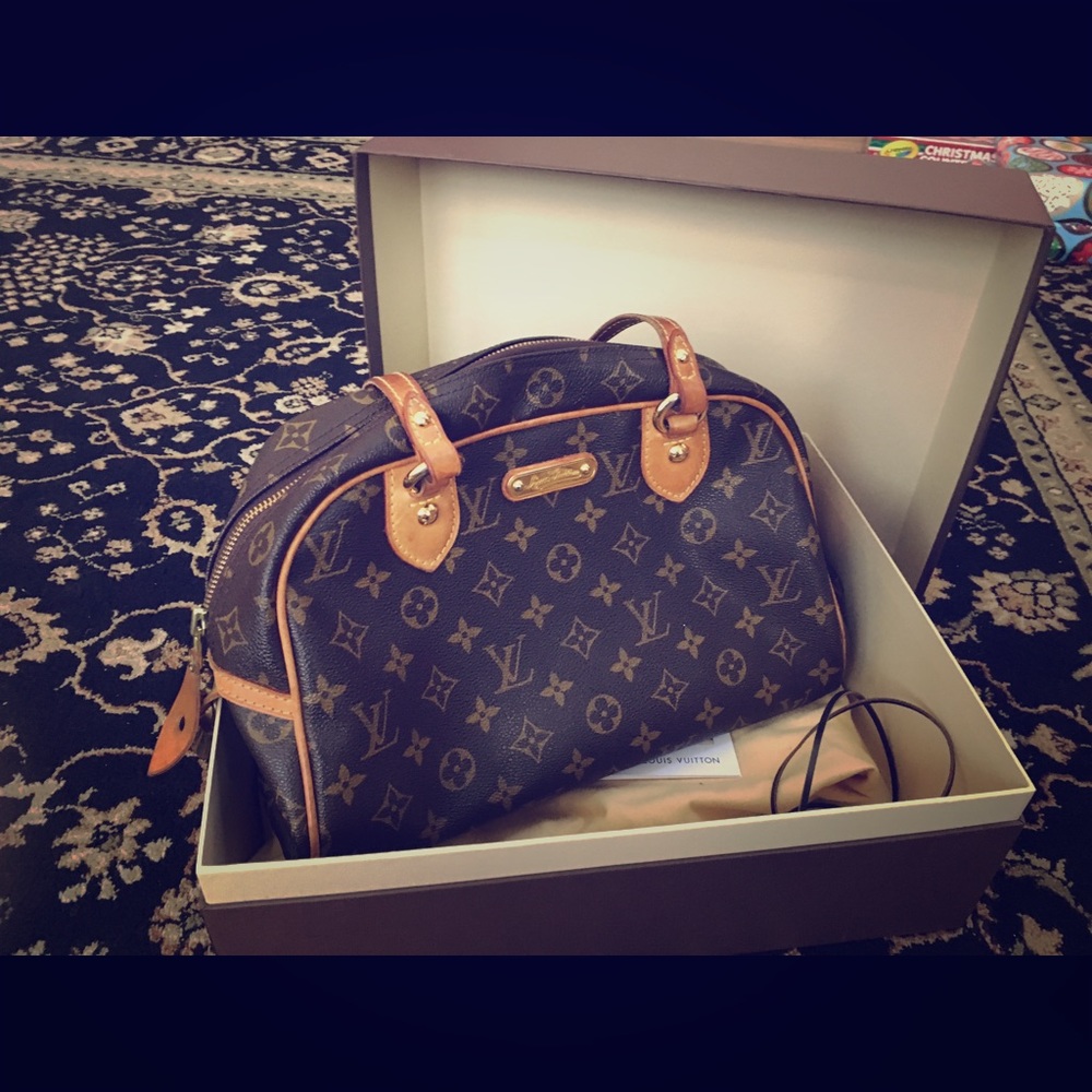 Authentic Louis Vuitton Montorgueil GM w/bag & box