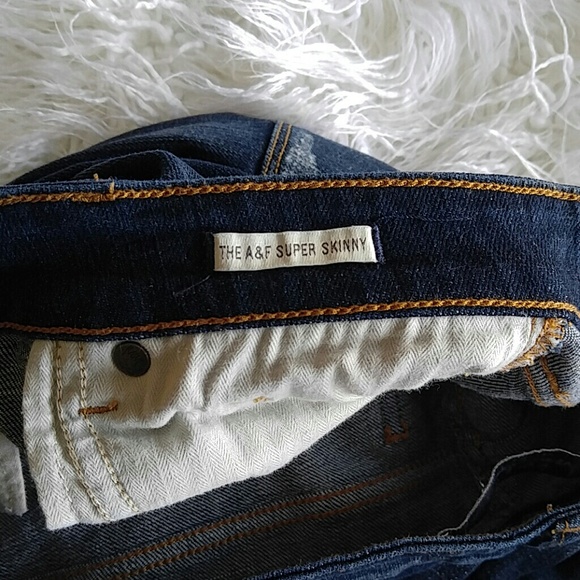 nwot ✨️ a&f super skinny jeans - Picture 7 of 8
