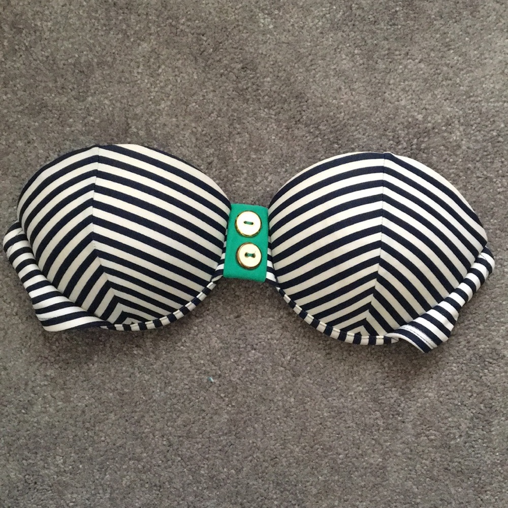 Bathing suit top