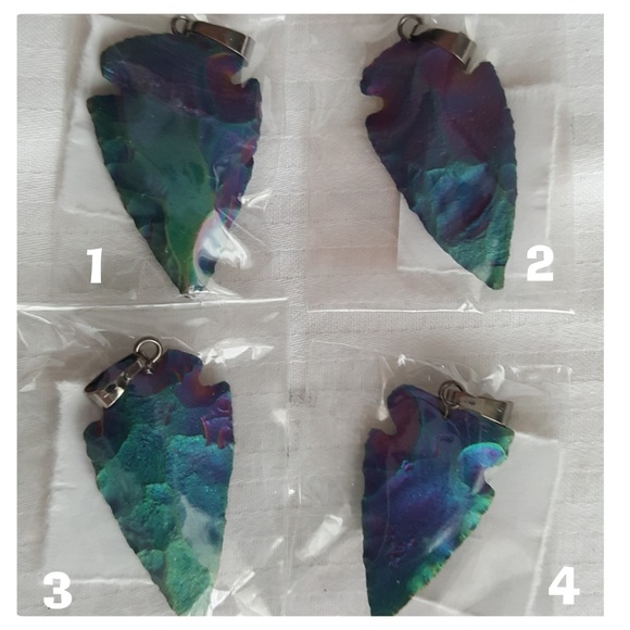 💕 5🌟(LAST 1) Indian Onyx Agate Arrowhead Pendant - Picture 2 of 6