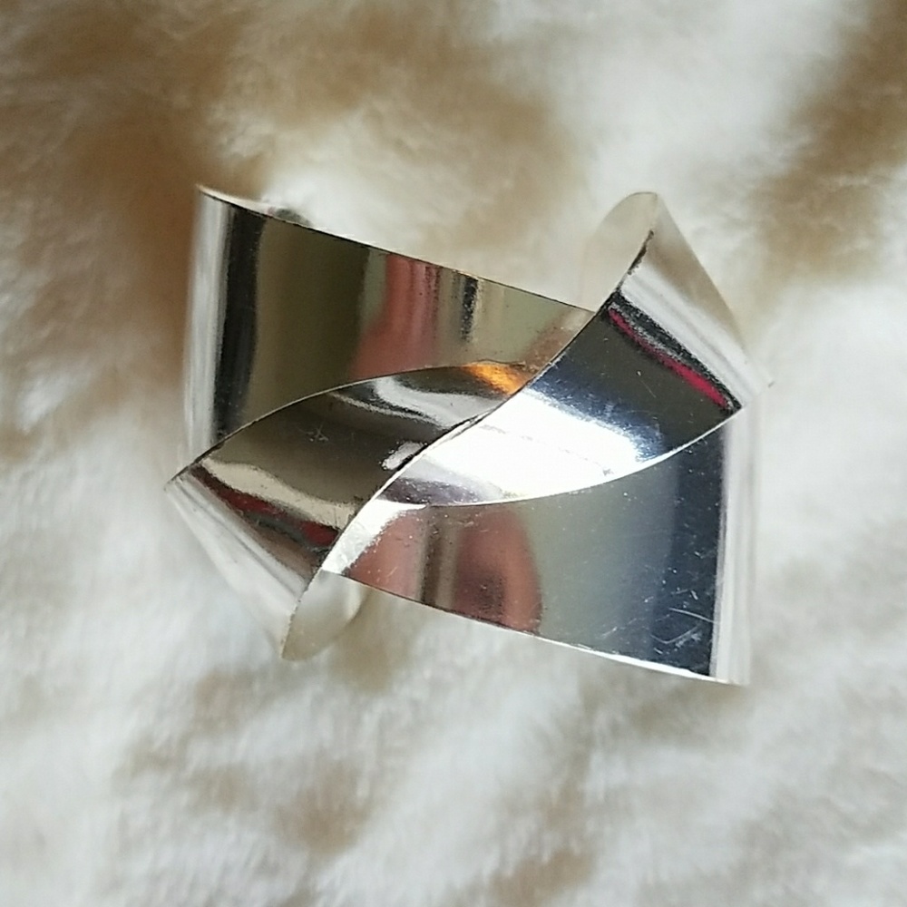 Large Silver Bangle