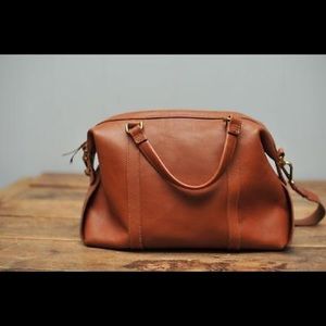 Madewell Glasgow Satchel in English Saddle