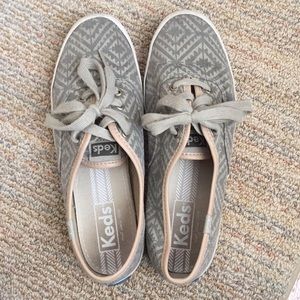 Patterned light olive canvas Keds