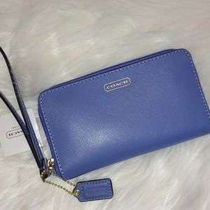 ( COACH) NWT WALLET
