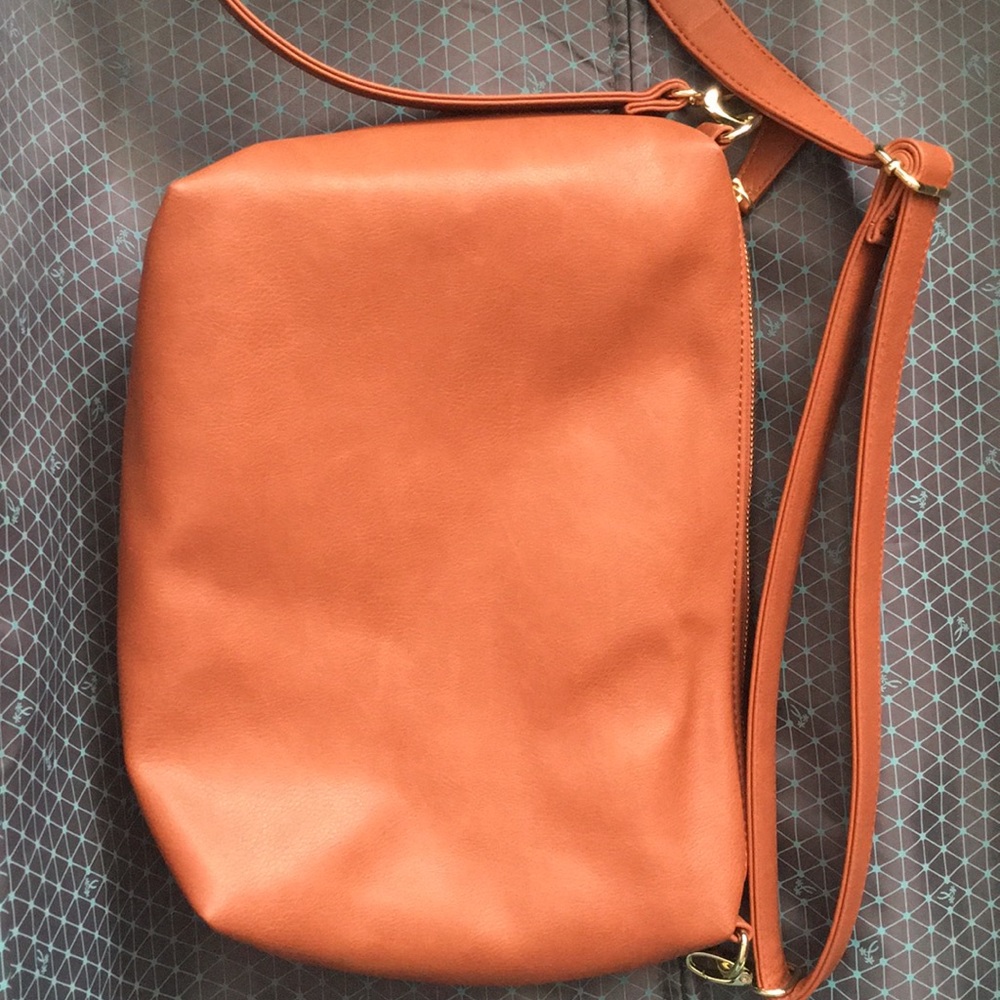 Steve Madden brown shoulder bag
