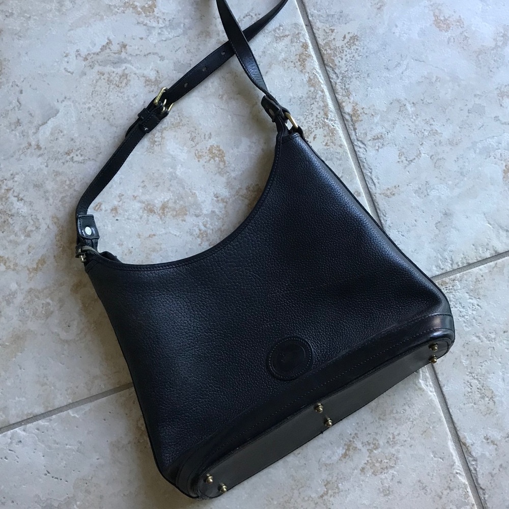 Vintage Dooney & Bourke shoulder bag
